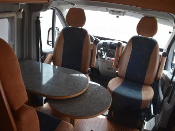 Pössl KW 009 Camperbus